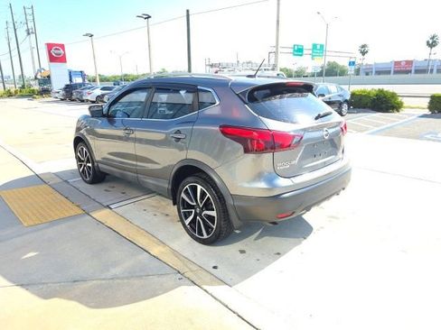 Used 2018 Nissan Rogue Sport SL w/ SL Premium Package image 6