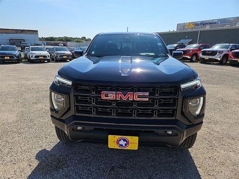New 2026 GMC Canyon Elevation w/ Convenience Package image 8