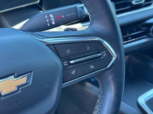 Used 2025 Chevrolet Equinox LT w/ Safety and Technology Package FWD image 34