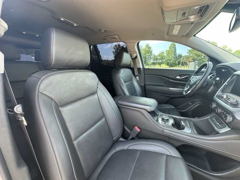 Certified 2023 GMC Acadia SLT w/ Elevation Edition FWD image 24