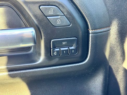 Used 2021 GMC Sierra 1500 AT4 image 16