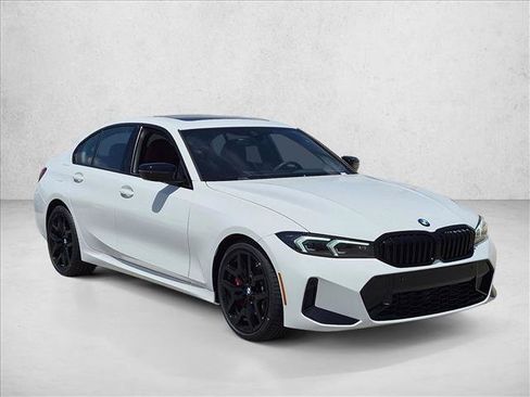 New 2026 BMW 330i Sedan w/ M Sport Package RWD image 6