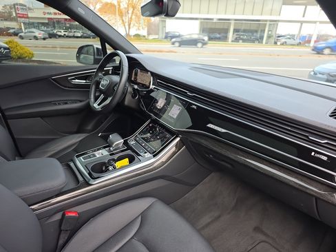 Used 2022 Audi Q7 2.0T Premium Plus w/ Premium Plus Package image 36