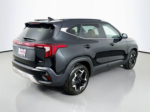 Certified 2025 Kia Seltos EX w/ EX Sunroof Package AWD/4WD image 20