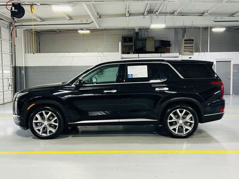 Used 2022 Hyundai Palisade SEL w/ Premium Package FWD image 17