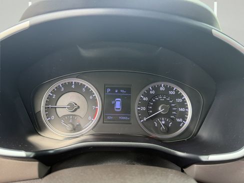 Used 2020 Hyundai Santa Fe SE w/ Cargo Package image 20