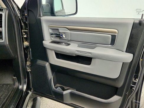 Used 2018 RAM 1500 Big Horn AWD/4WD image 25