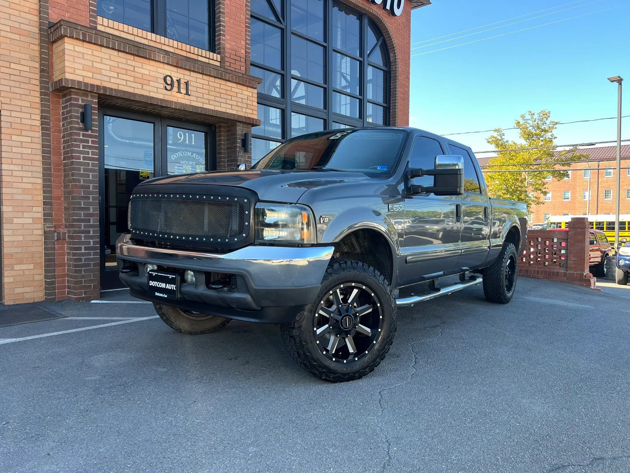 Used 2002 Ford F250 4x4 Crew Cab Super Duty image 2