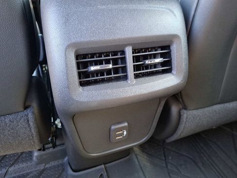 Certified 2023 Chevrolet Equinox RS w/ LPO, Floor Liner Package FWD image 11