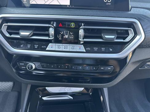 Used 2024 BMW X3 xDrive30i image 27