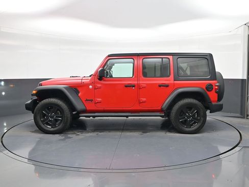 Used 2020 Jeep Wrangler Unlimited Sport AWD/4WD image 4