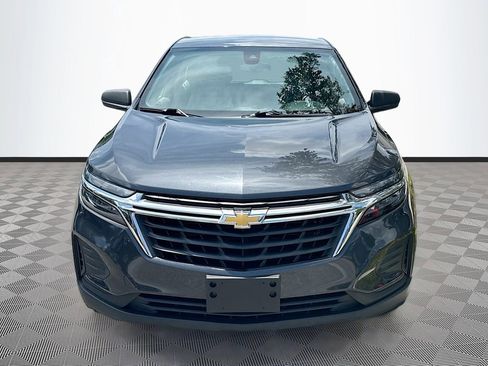 Used 2022 Chevrolet Equinox LS AWD/4WD image 2