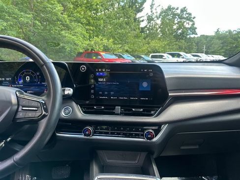 Used 2025 Chevrolet Equinox RS w/ Safety and Technology Package AWD/4WD image 22