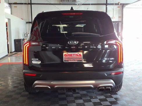 Used 2020 Kia Telluride SX w/ SX Prestige Package image 5