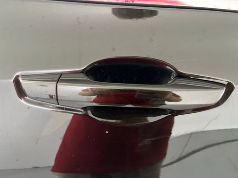 Used 2018 Honda CR-V EX image 48