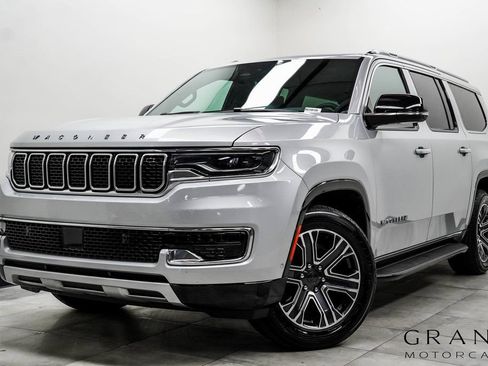 Used 2024 Jeep Wagoneer L Series II AWD/4WD image 1