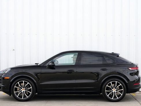 Used 2024 Porsche Cayenne S image 56