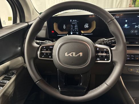 New 2026 Kia Carnival image 22