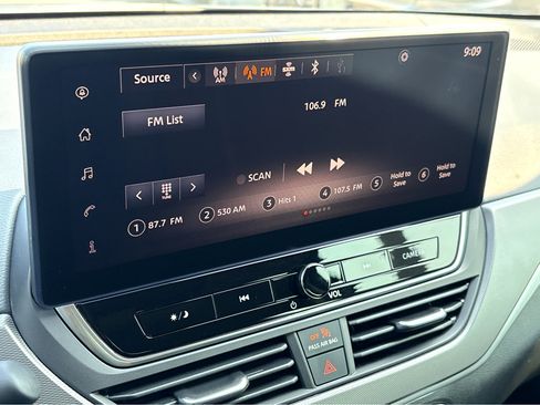 New 2026 Nissan Altima 2.5 SR w/ SR Midnight Edition Package FWD image 6