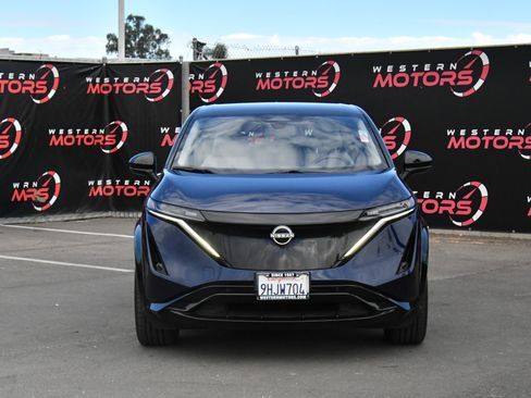 Used 2023 Nissan Ariya FWD image 2