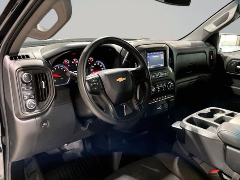 Used 2021 Chevrolet Silverado 1500 W/T w/ WT Value Package AWD/4WD image 13