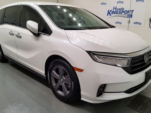 Used 2022 Honda Odyssey EX image 2