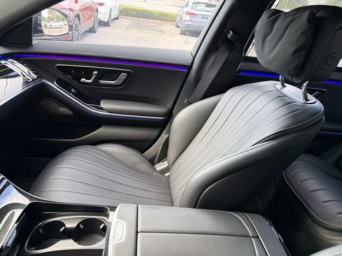 Used 2022 Mercedes-Benz S 580 4MATIC Sedan image 16