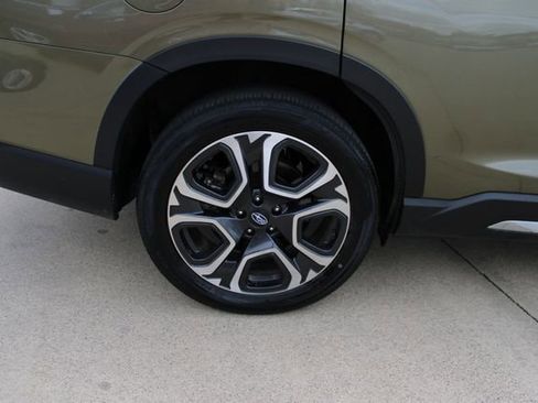 Used 2023 Subaru Ascent Limited w/ Technology Package image 39