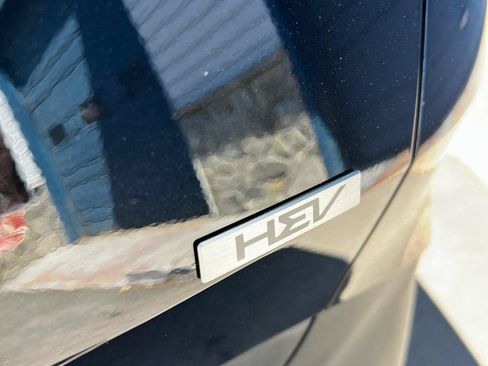 Used 2023 Kia Sportage LX AWD/4WD image 6