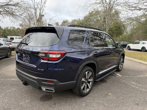 Certified 2023 Honda Pilot Elite image 6