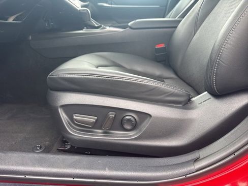 Used 2023 Toyota Camry XSE image 17