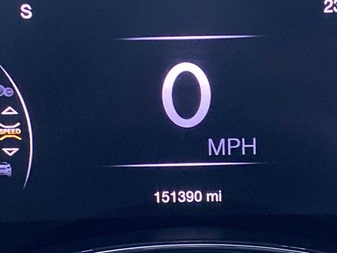 Used 2019 Jeep Grand Cherokee Altitude image 20