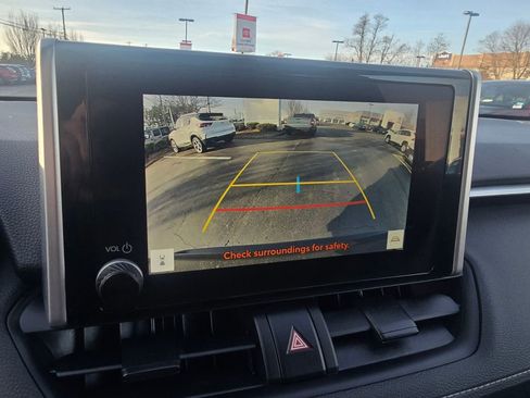 Used 2025 Toyota RAV4 LE image 25