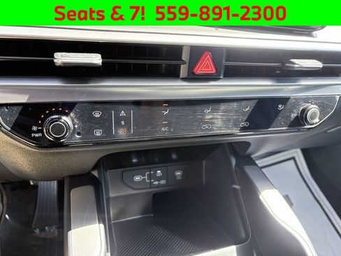 Certified 2024 Kia Sorento LX FWD image 18