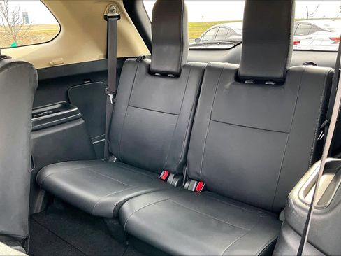 Used 2020 Mitsubishi Outlander SE image 34