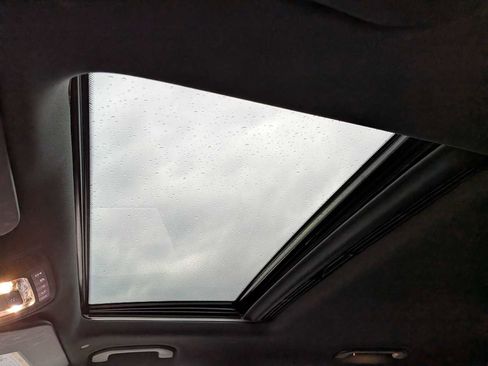 Used 2020 Mercedes-Benz GLE 350 4MATIC image 16