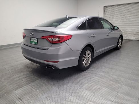 Used 2016 Hyundai Sonata SE image 9