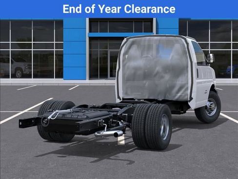 New 2025 Chevrolet Express 3500 w/ Power Convenience Package image 4