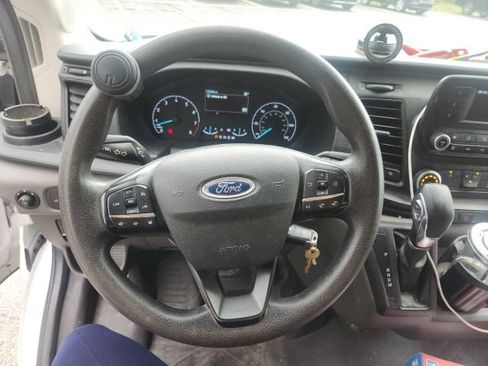 Used 2022 Ford Transit 250 Medium Roof RWD image 12