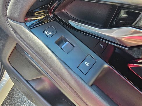 Used 2020 Land Rover Range Rover Evoque SE AWD/4WD image 37