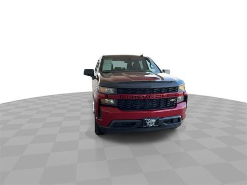 Certified 2021 Chevrolet Silverado 1500 Custom image 3