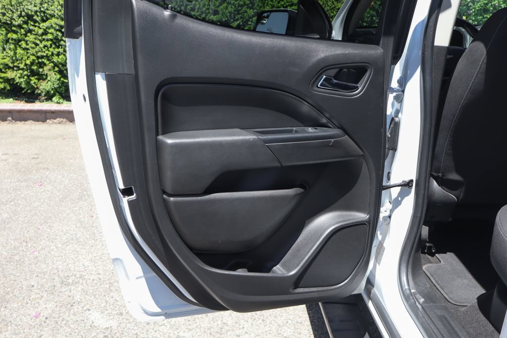 Used 2018 Chevrolet Colorado LT RWD image 28