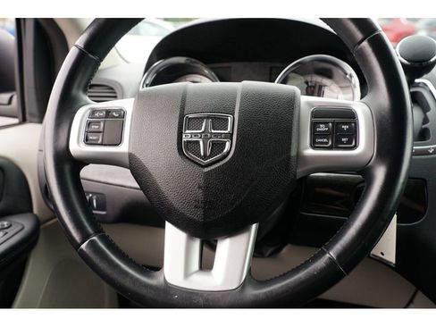 Used 2017 Dodge Grand Caravan SE w/ Power Window Group image 23