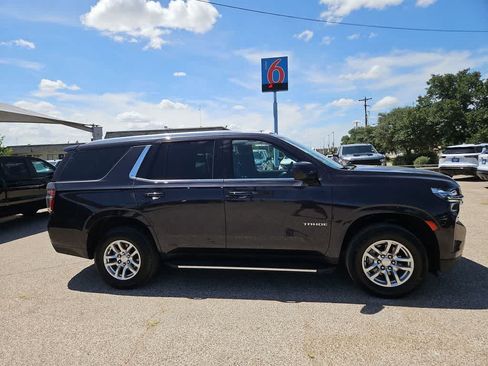 Used 2024 Chevrolet Tahoe LT RWD image 9
