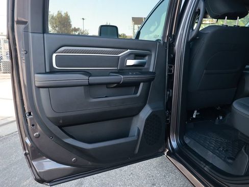 New 2026 RAM 3500 Big Horn AWD/4WD image 31