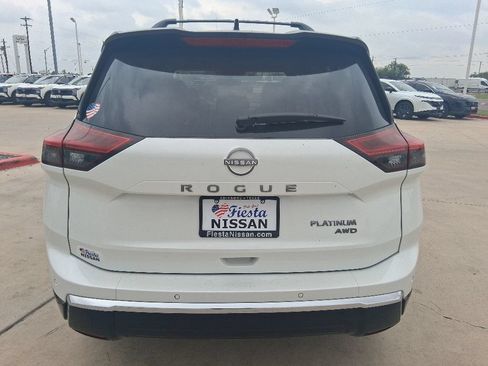 New 2026 Nissan Rogue Platinum AWD/4WD image 6