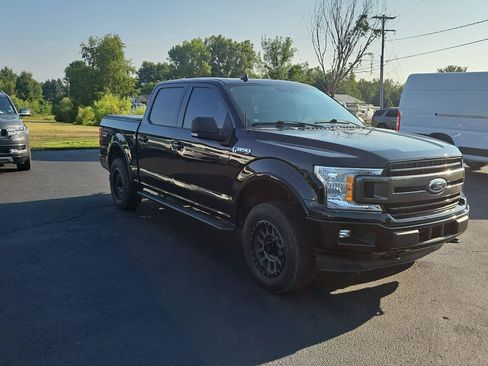 Used 2018 Ford F150 XLT w/ Equipment Group 302A Luxury AWD/4WD image 3