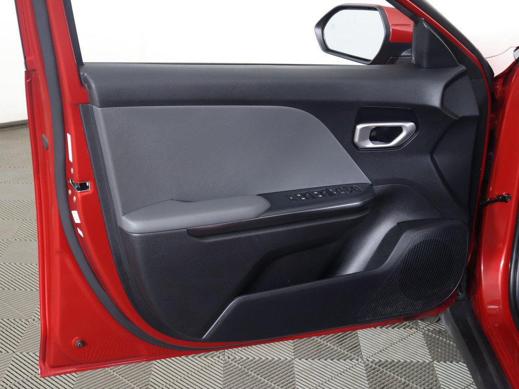 Used 2025 Kia K4 FWD image 21