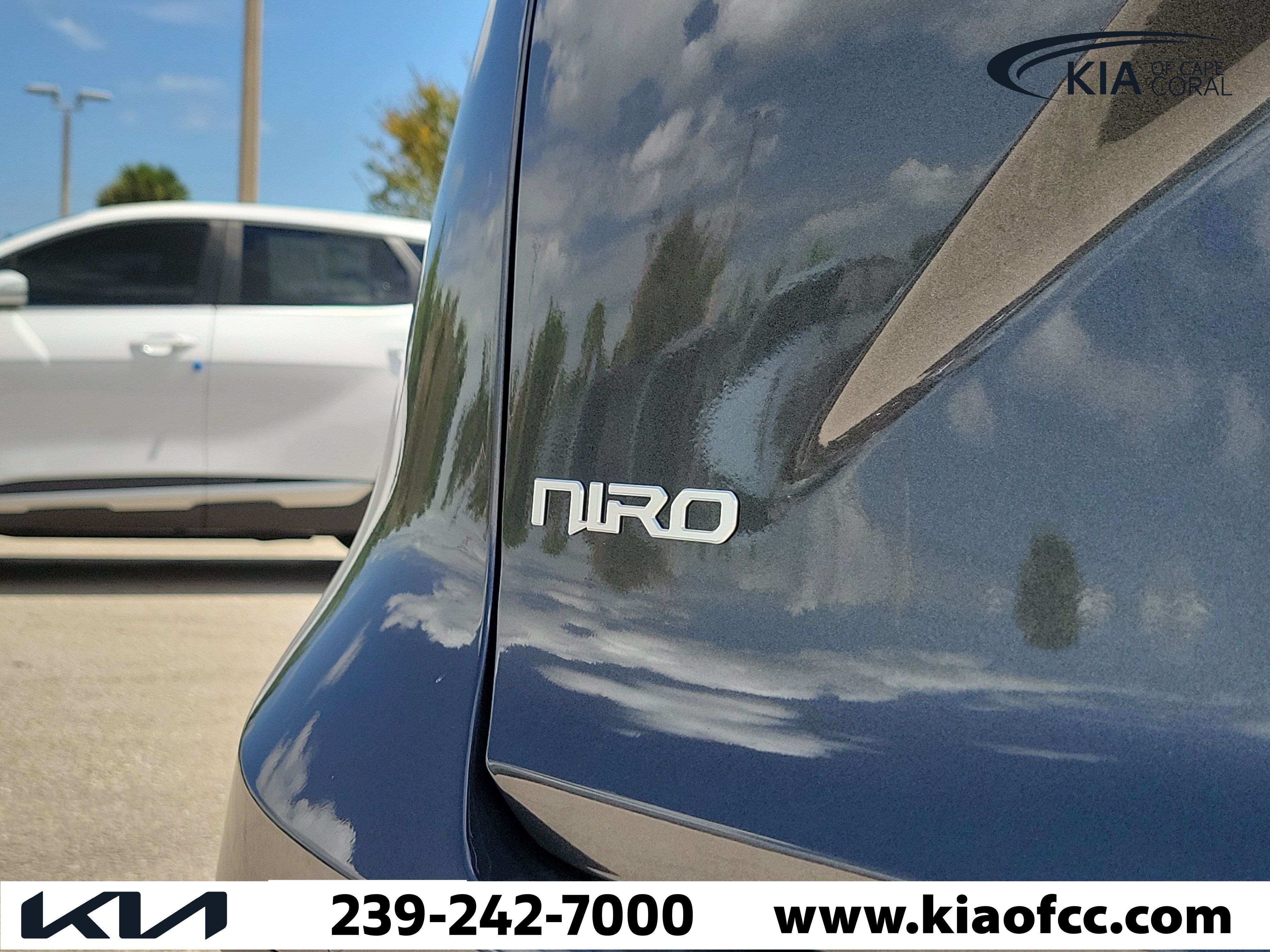 New 2026 Kia Niro EX FWD image 10