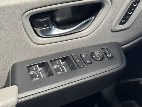 Used 2023 Honda Pilot EX-L image 14